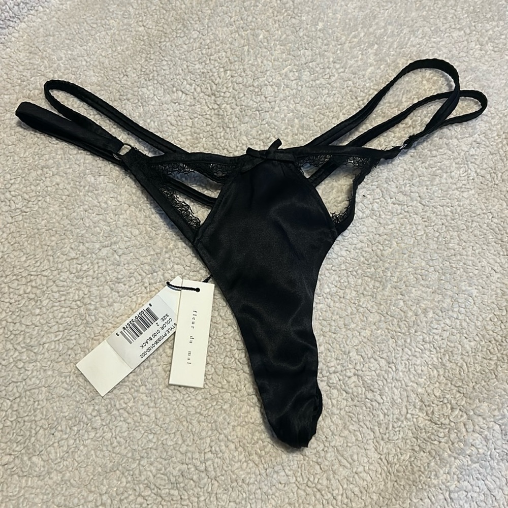 FLEUR DU MAL NWT size 2 silk panties
